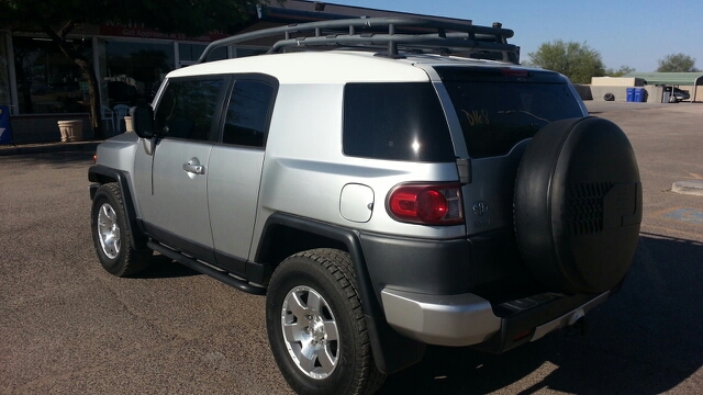 2007 Toyota FJ Cruiser Overland Sport Utility 4D