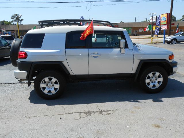 2007 Toyota FJ Cruiser SLT 25