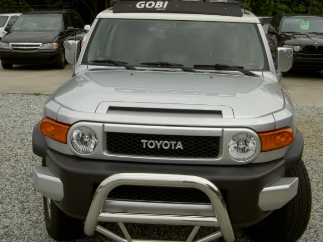 2007 Toyota FJ Cruiser Overland Sport Utility 4D