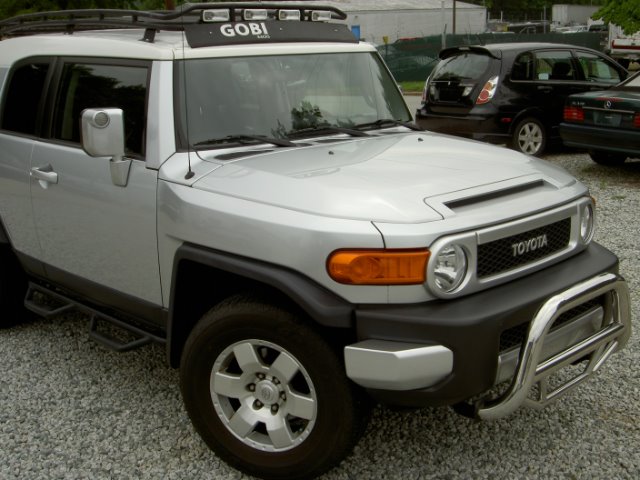 2007 Toyota FJ Cruiser Overland Sport Utility 4D