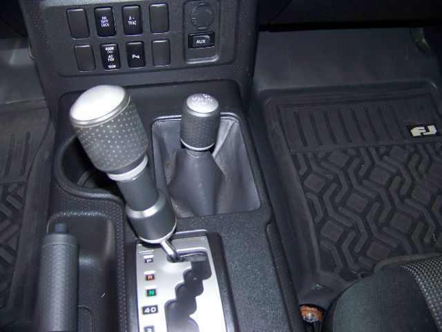 2007 Toyota FJ Cruiser Overland Sport Utility 4D