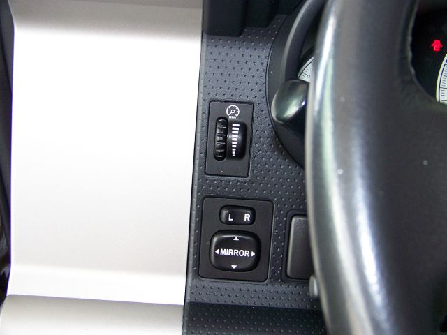 2007 Toyota FJ Cruiser Overland Sport Utility 4D