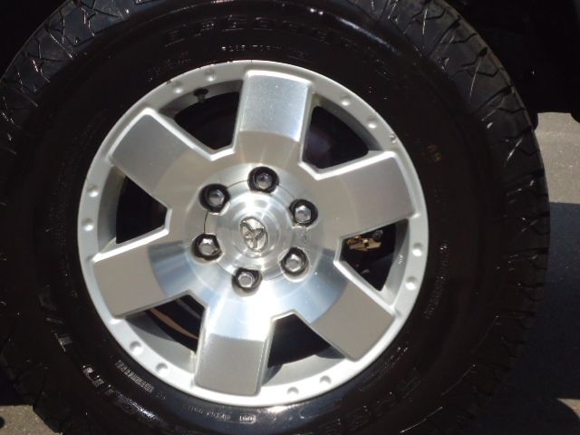 2007 Toyota FJ Cruiser Overland Sport Utility 4D