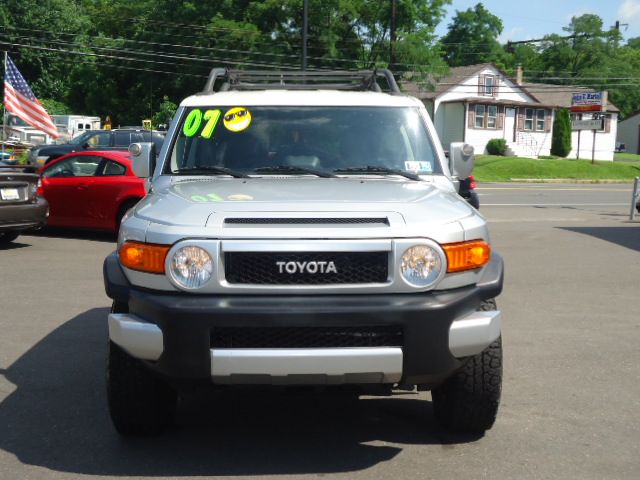 2007 Toyota FJ Cruiser Overland Sport Utility 4D
