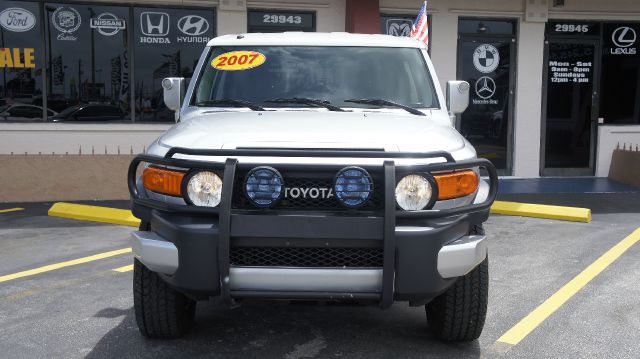 2007 Toyota FJ Cruiser Overland Sport Utility 4D