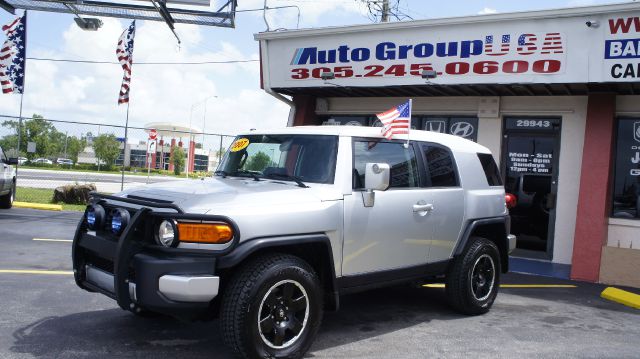 2007 Toyota FJ Cruiser Overland Sport Utility 4D