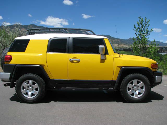 2007 Toyota FJ Cruiser Overland Sport Utility 4D