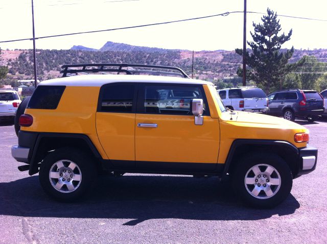 2007 Toyota FJ Cruiser Limited - 4X4 Quadra Drive