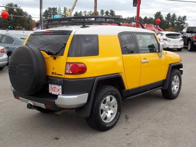 2007 Toyota FJ Cruiser Eddie Baurer 4x4
