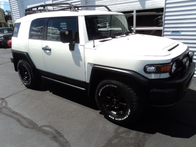 2008 Toyota FJ Cruiser Overland Sport Utility 4D