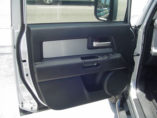 2008 Toyota FJ Cruiser Overland Sport Utility 4D