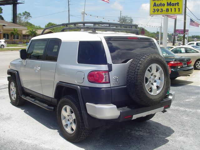 2008 Toyota FJ Cruiser Overland Sport Utility 4D