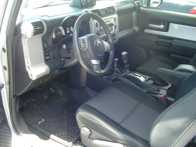 2008 Toyota FJ Cruiser Overland Sport Utility 4D