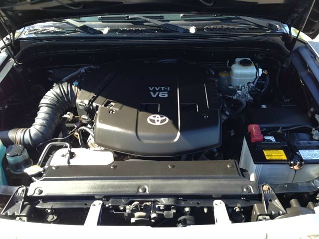 2008 Toyota FJ Cruiser Overland Sport Utility 4D