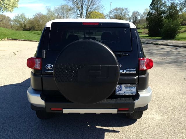 2008 Toyota FJ Cruiser Overland Sport Utility 4D