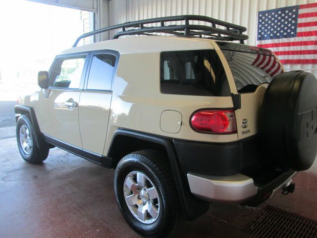 2008 Toyota FJ Cruiser Overland Sport Utility 4D