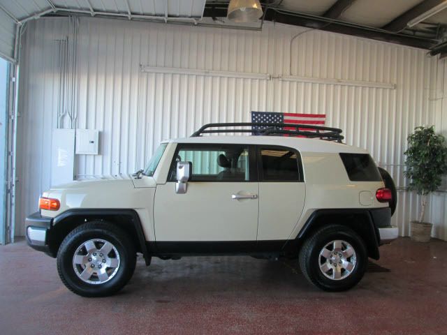 2008 Toyota FJ Cruiser Overland Sport Utility 4D
