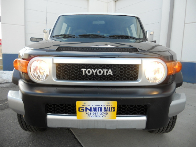2008 Toyota FJ Cruiser Overland Sport Utility 4D
