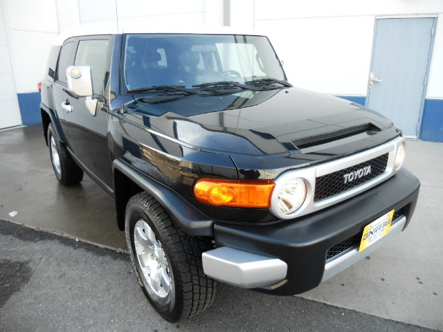 2008 Toyota FJ Cruiser Overland Sport Utility 4D