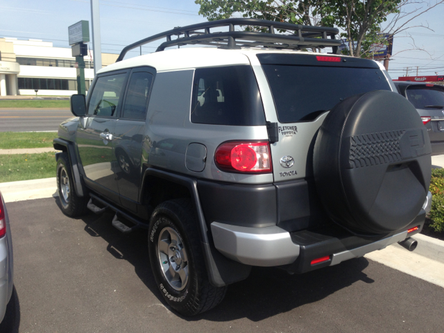 2010 Toyota FJ Cruiser Overland Sport Utility 4D
