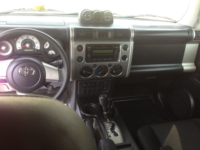 2010 Toyota FJ Cruiser Overland Sport Utility 4D