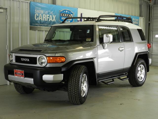 2010 Toyota FJ Cruiser Base
