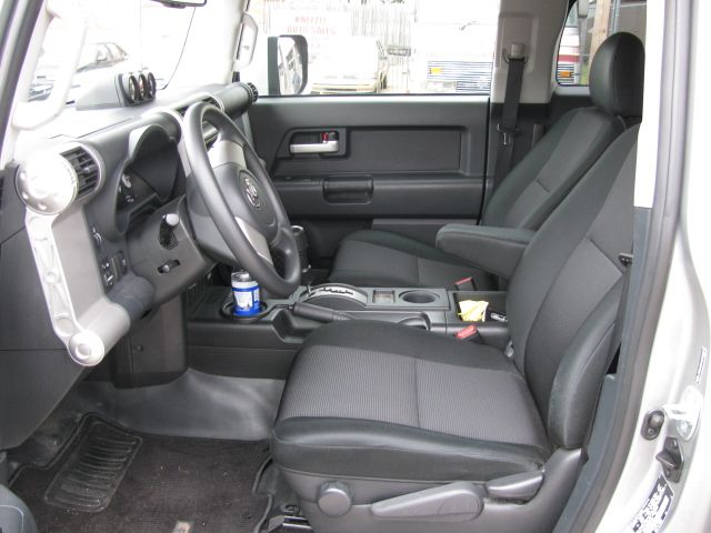 2010 Toyota FJ Cruiser Overland Sport Utility 4D