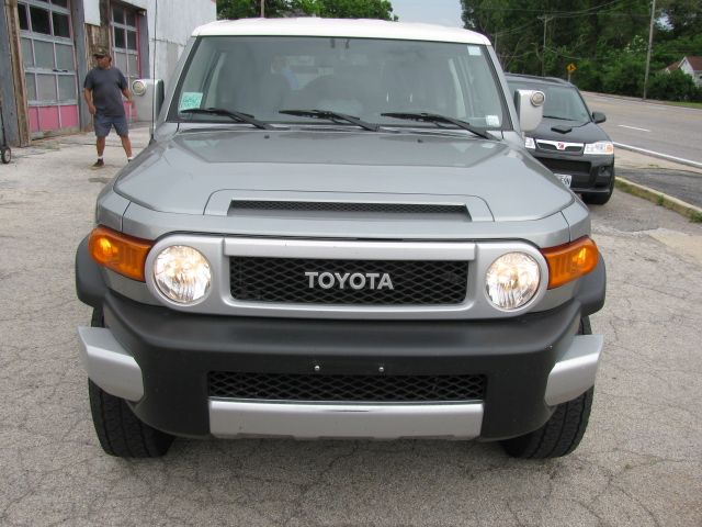 2010 Toyota FJ Cruiser Overland Sport Utility 4D