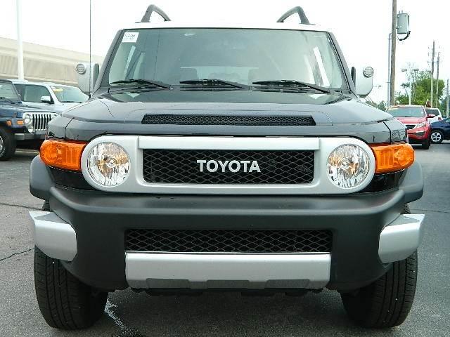 2011 Toyota FJ Cruiser V15