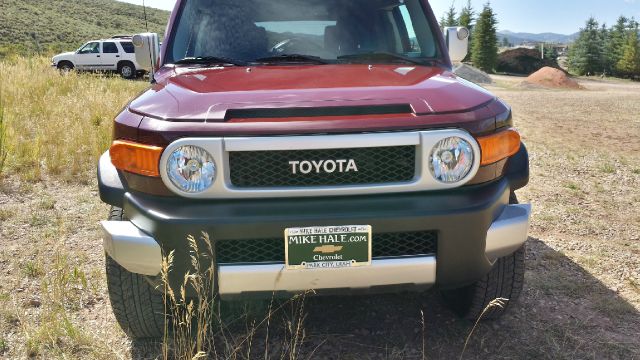 2011 Toyota FJ Cruiser Overland Sport Utility 4D