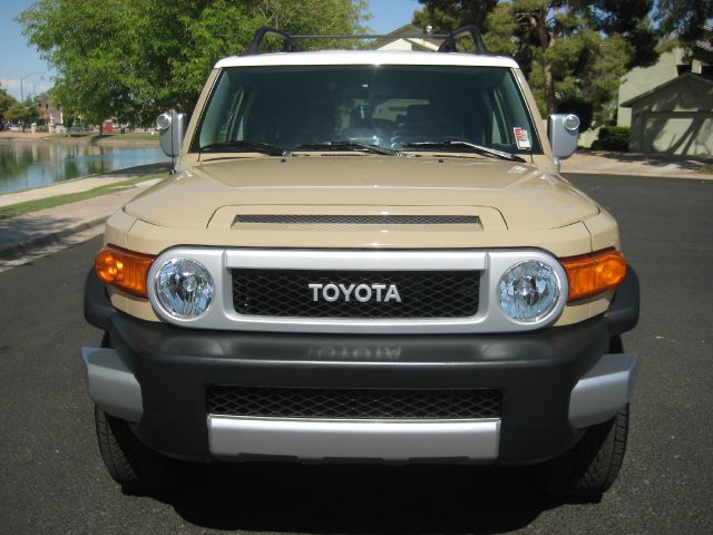 2011 Toyota FJ Cruiser Overland Sport Utility 4D