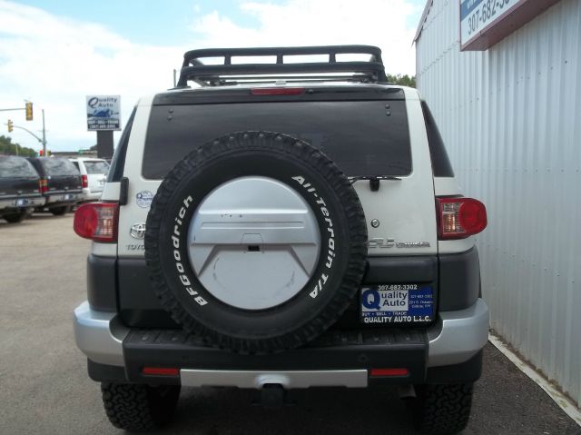 2011 Toyota FJ Cruiser Base