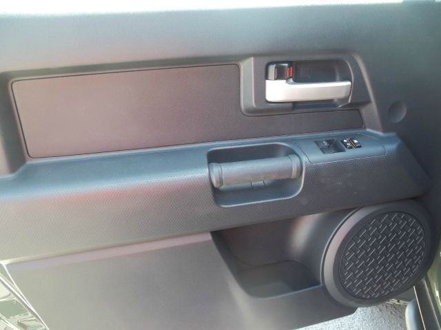 2012 Toyota FJ Cruiser Base