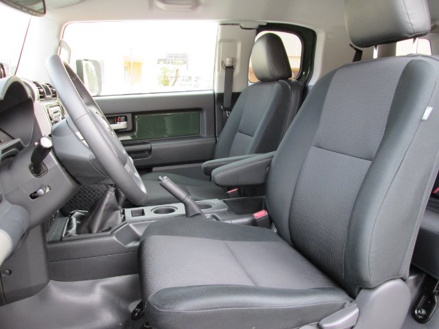 2013 Toyota FJ Cruiser Limited - 4X4 Quadra Drive