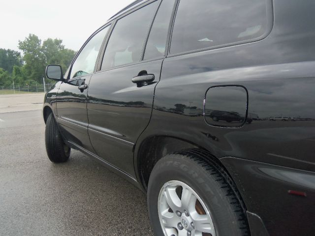 2002 Toyota Highlander 340 Wedge