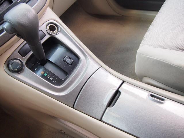 2002 Toyota Highlander EX - DUAL Power Doors