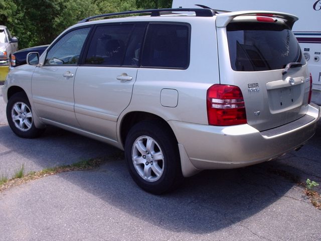 2002 Toyota Highlander 4dr 1500 4WD SLT 4x4 SUV
