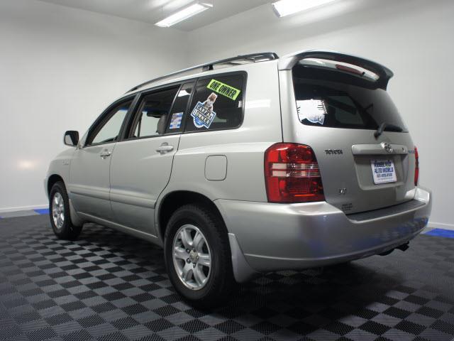2003 Toyota Highlander 4WD Crew Cab SWB S