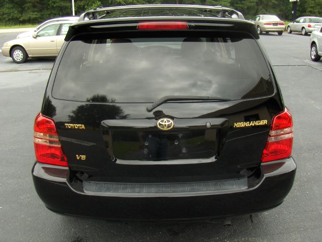 2003 Toyota Highlander Base, AWD, Loaded, Clean