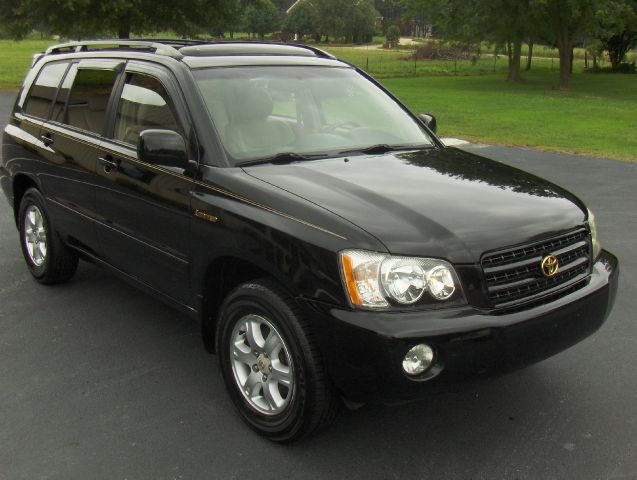 2003 Toyota Highlander Base, AWD, Loaded, Clean