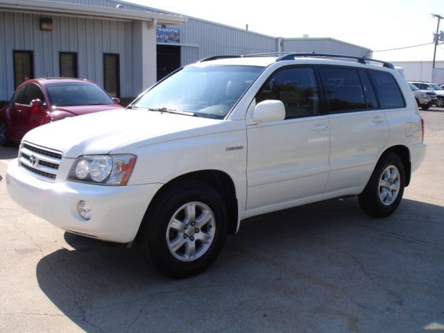 2003 Toyota Highlander Base, AWD, Loaded, Clean