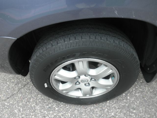 2003 Toyota Highlander 340 Wedge