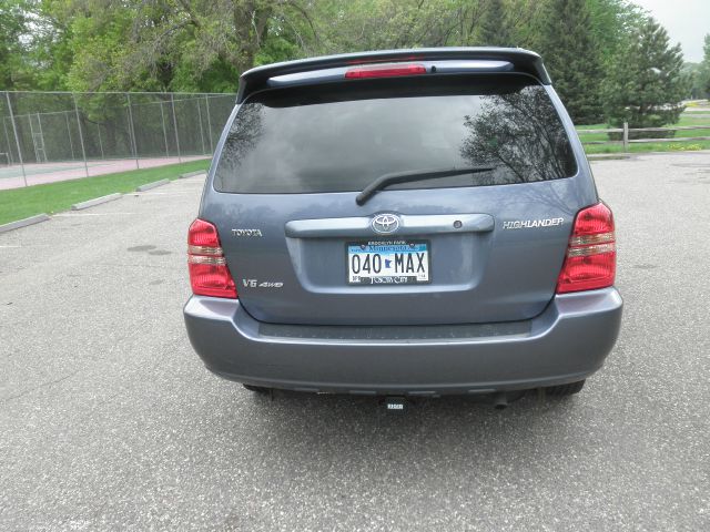 2003 Toyota Highlander 340 Wedge