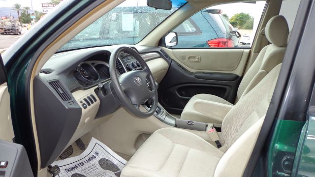 2003 Toyota Highlander Ram 3500 Diesel 2-WD