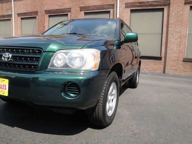 2003 Toyota Highlander Ram 3500 Diesel 2-WD