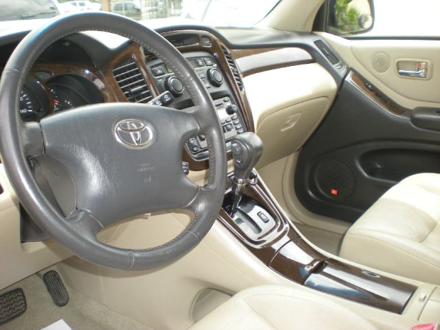2003 Toyota Highlander 340 Wedge