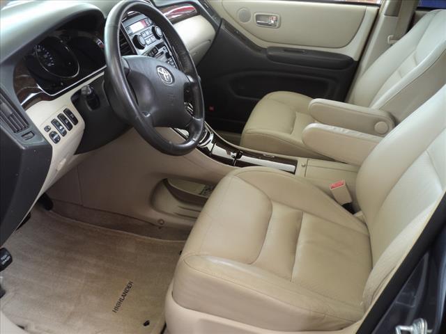 2003 Toyota Highlander SLT 25