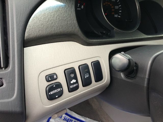 2003 Toyota Highlander 340 Wedge