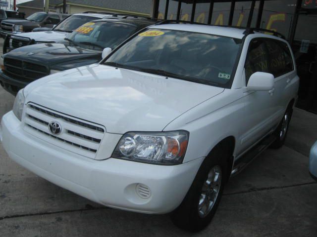 2004 Toyota Highlander QUAD CAB W