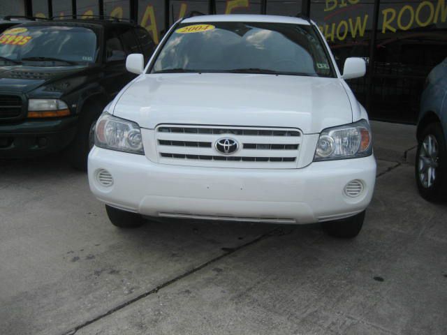 2004 Toyota Highlander QUAD CAB W
